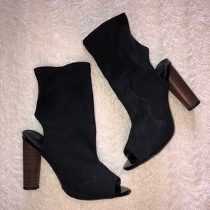 X2B Heels